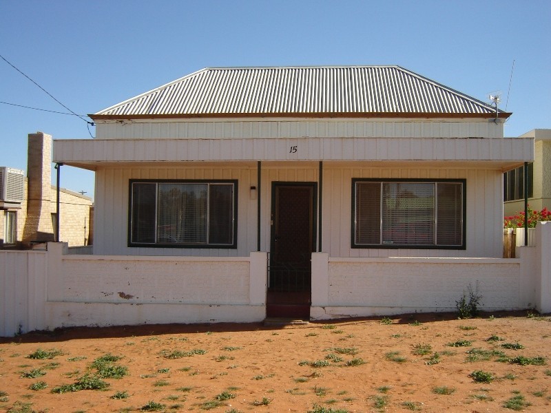 15 Nicholls Street, Broken Hill NSW 2880