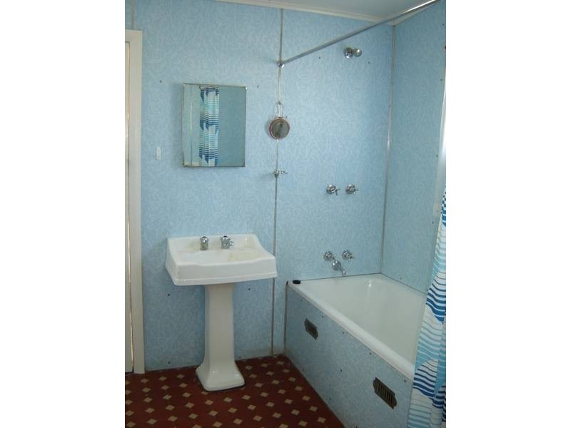 311 Eyre Street, Broken Hill NSW 2880