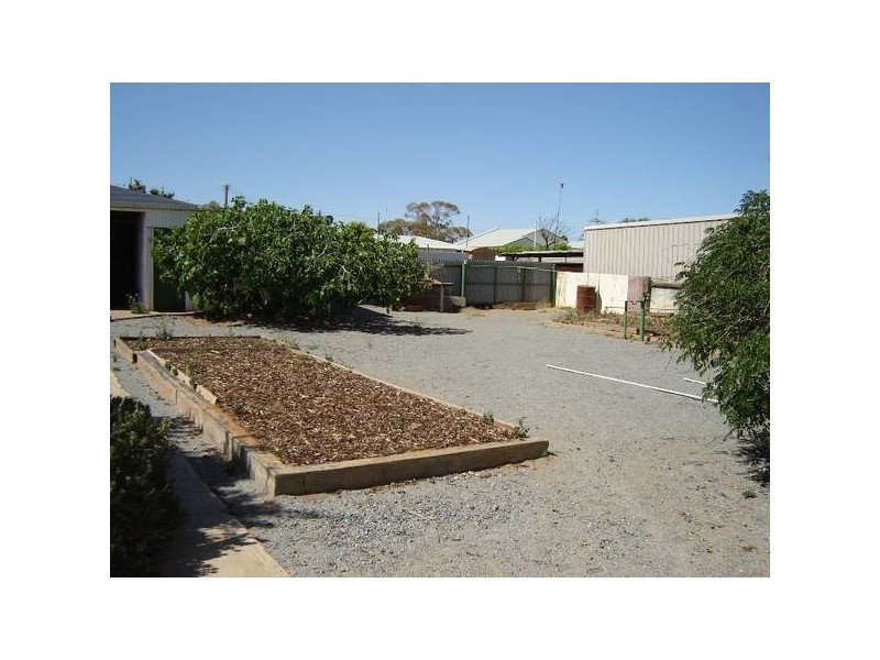 311 Eyre Street, Broken Hill NSW 2880