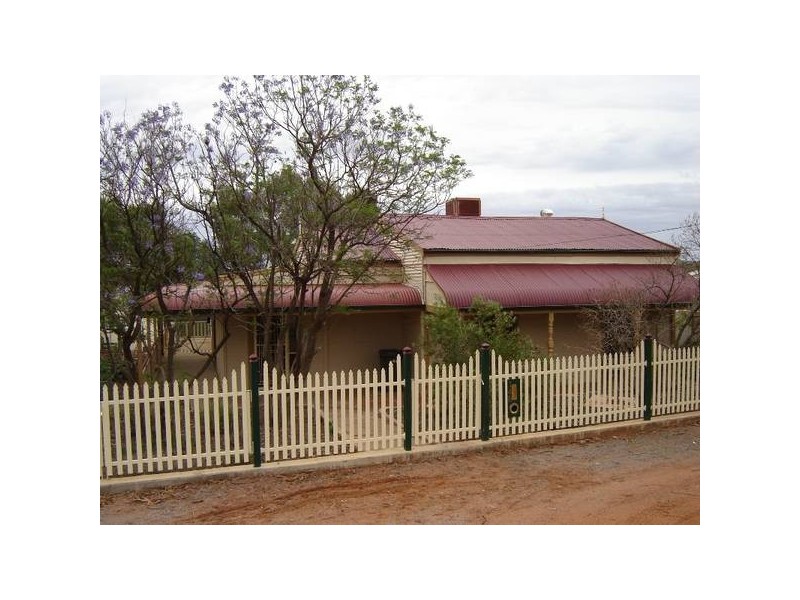 148 Pell Street, Broken Hill NSW 2880