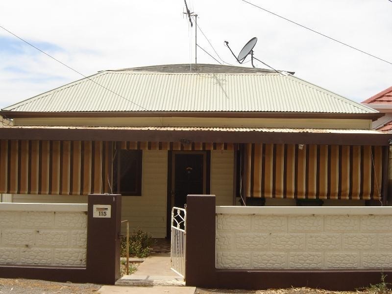 115 Piper Street, Broken Hill NSW 2880