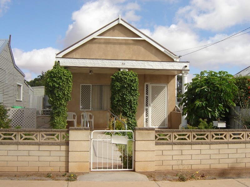 70 Patton Street, Broken Hill NSW 2880