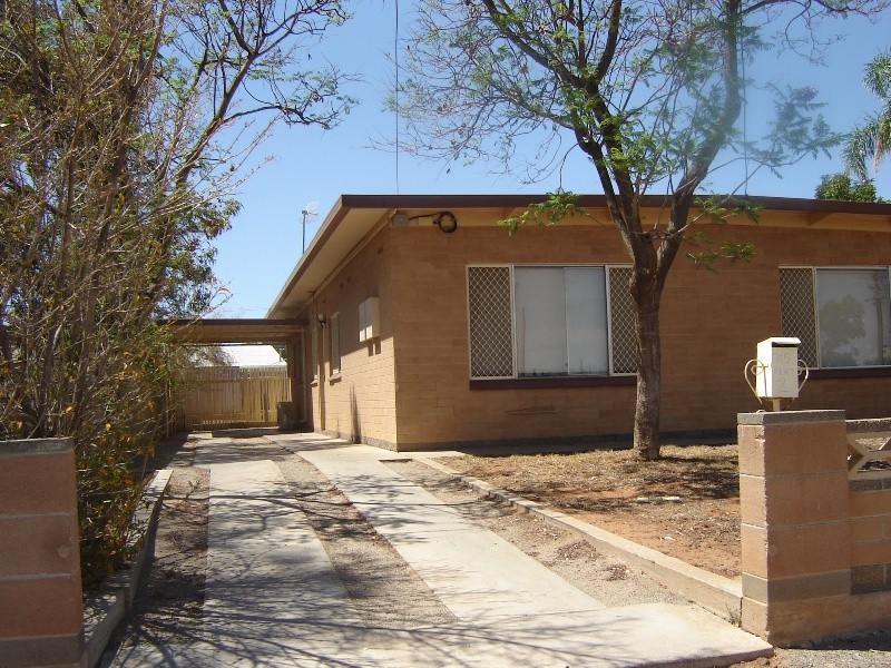 2/745 Beryl Street, Broken Hill NSW 2880