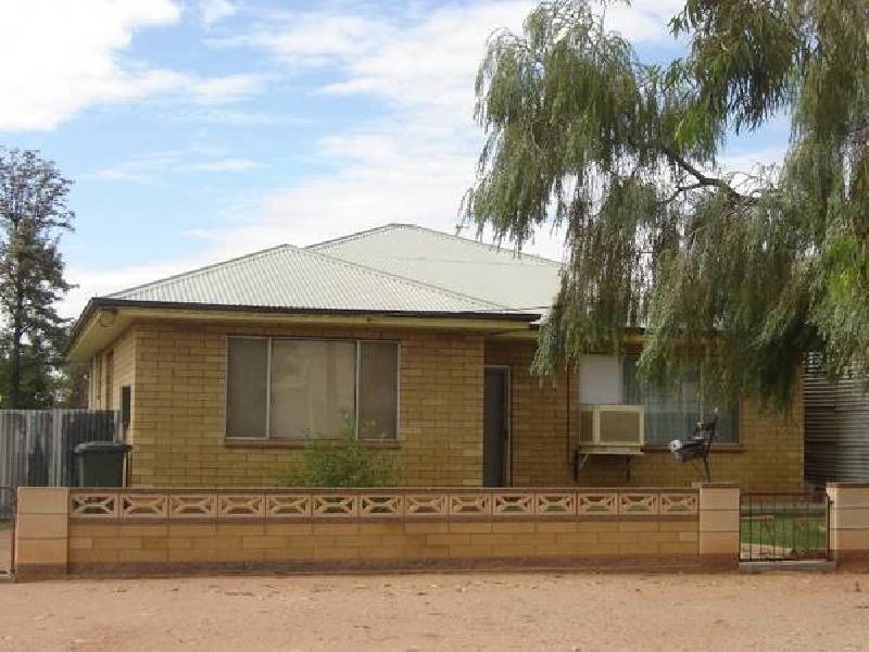 671 Beryl Street, Broken Hill NSW 2880