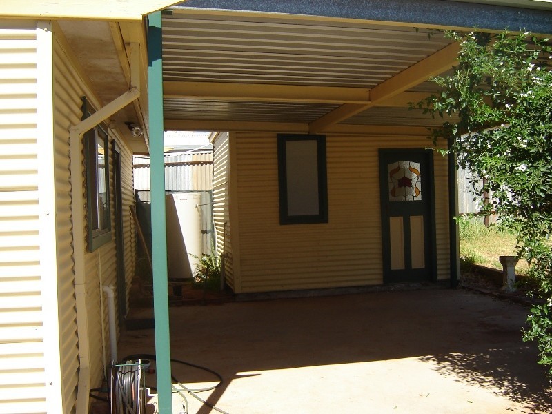 128 Wills Lane, Broken Hill NSW 2880