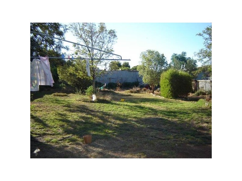 676 Lane Street, Broken Hill NSW 2880