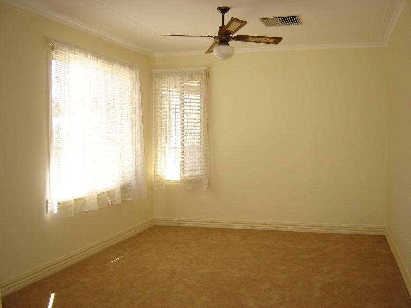 5 Clarke Street, Broken Hill NSW 2880
