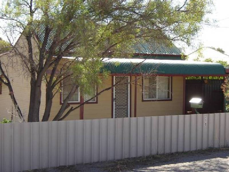 718 Beryl Street, Broken Hill NSW 2880