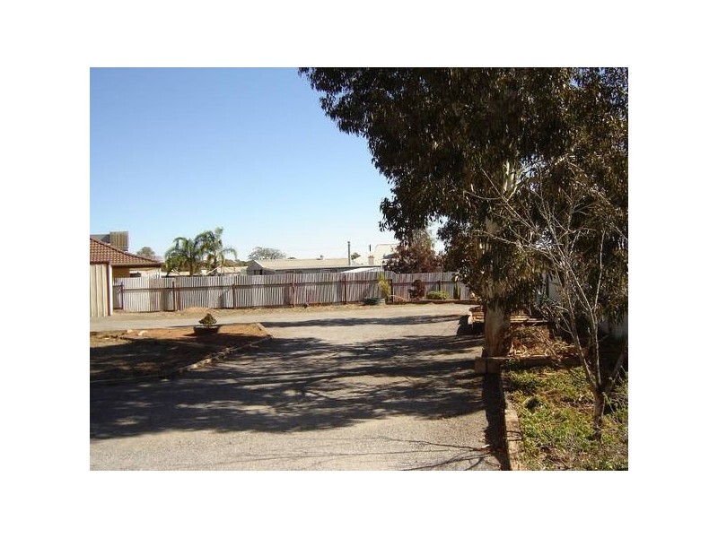 718 Beryl Street, Broken Hill NSW 2880