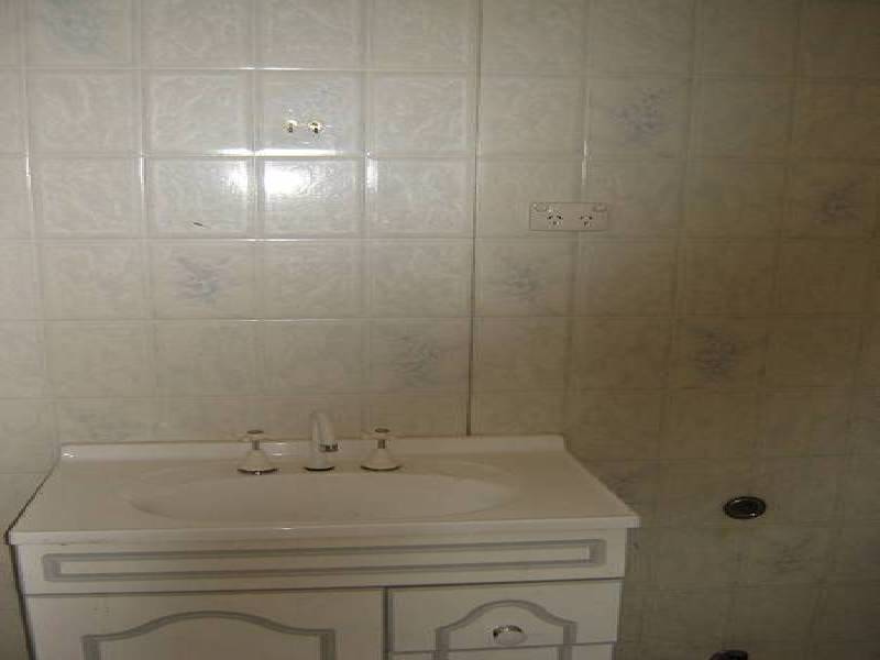 Thomas Lane, Broken Hill NSW 2880