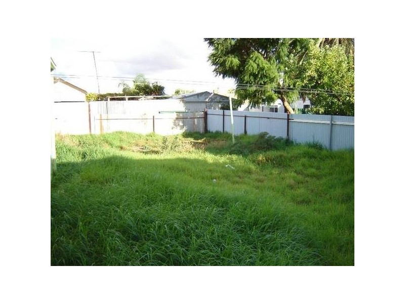 Thomas Lane, Broken Hill NSW 2880