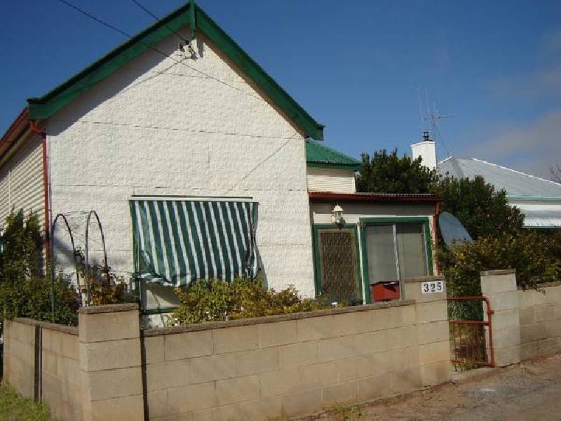 325 Thomas Lane, Broken Hill NSW 2880
