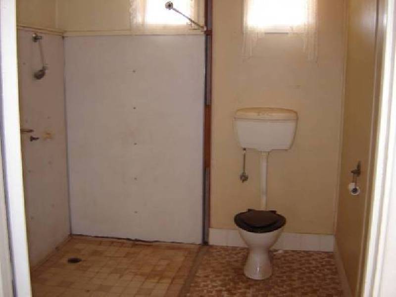 Brookfield Avenue, Broken Hill NSW 2880