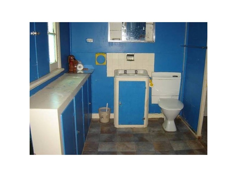 Kaolin Street, Broken Hill NSW 2880