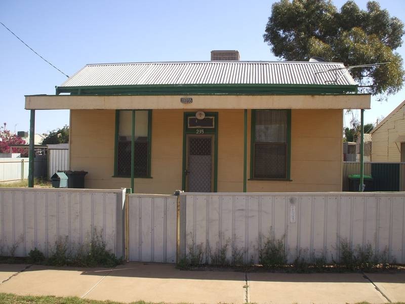 235 Iodide Street, Broken Hill NSW 2880