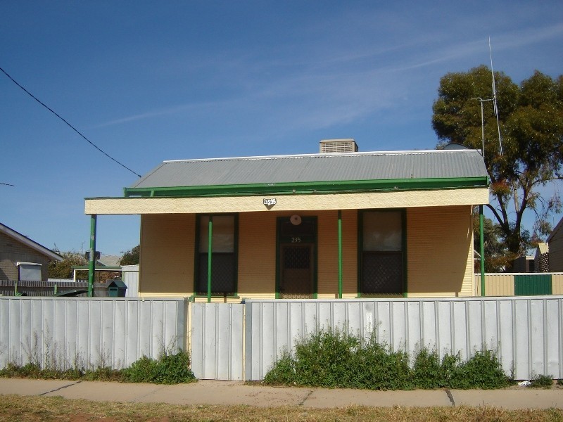 235 Iodide Street, Broken Hill NSW 2880