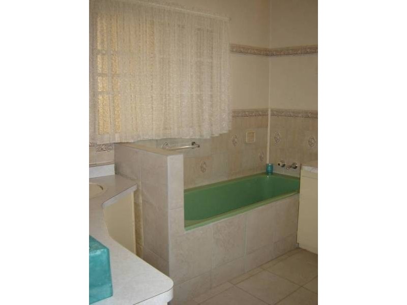 17 Thomas Street, Broken Hill NSW 2880