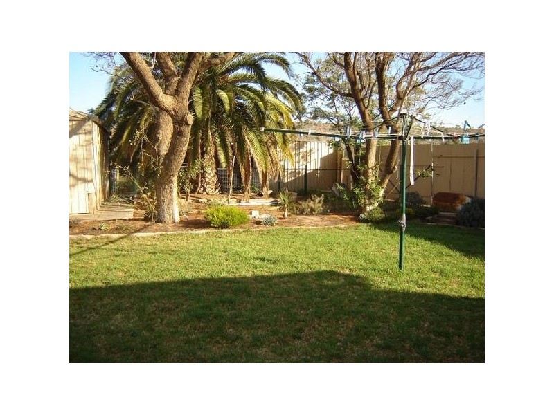 37 Gaffney Street, Broken Hill NSW 2880