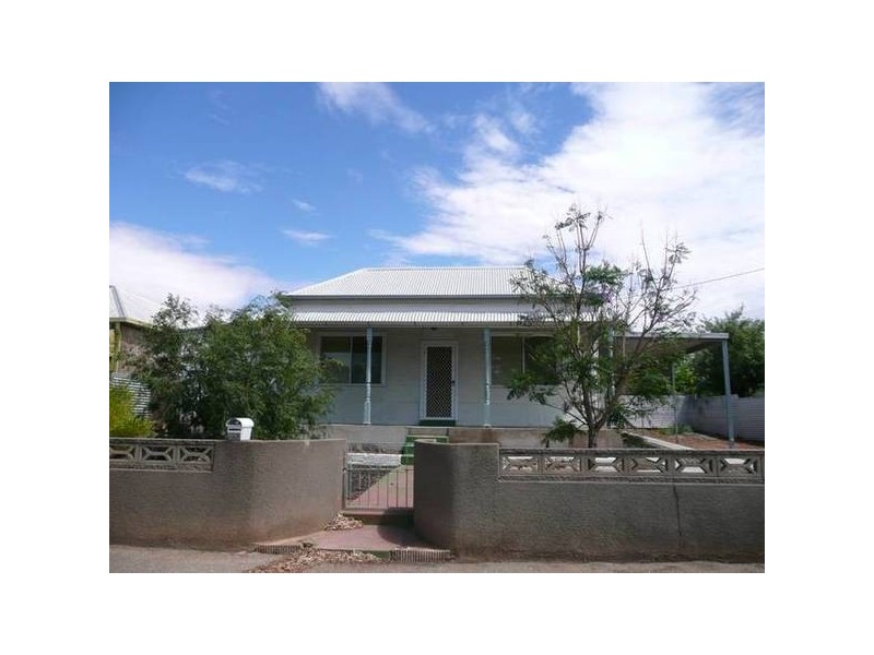 220 Wilson Street, Broken Hill NSW 2880