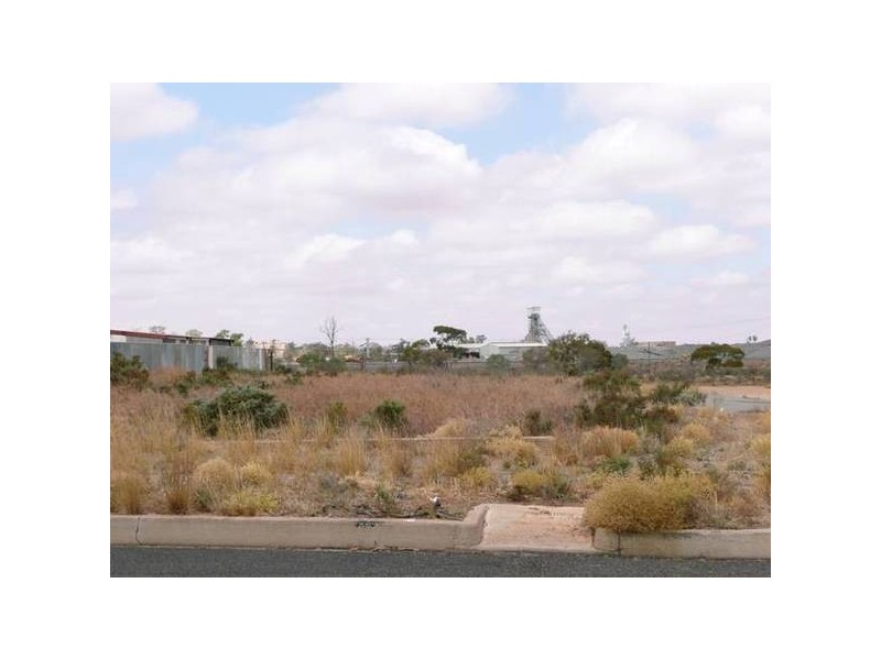 101 Gaffney Street, Broken Hill NSW 2880
