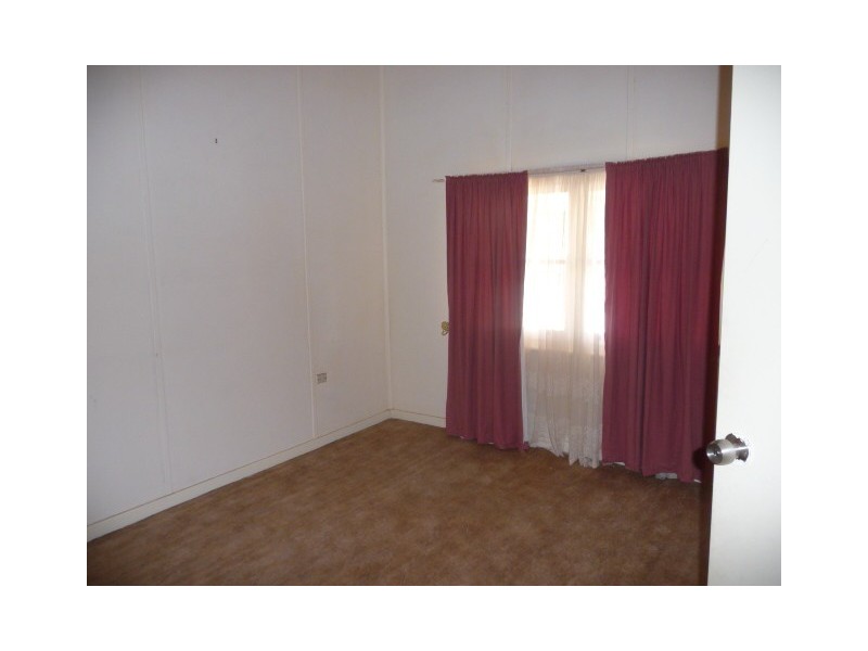 196 Oxide Street, Broken Hill NSW 2880