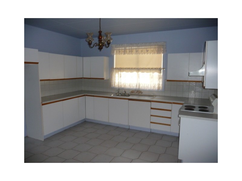 196 Oxide Street, Broken Hill NSW 2880