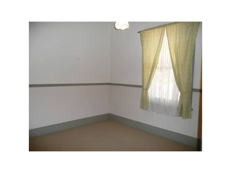 240 Oxide Street, Broken Hill NSW 2880