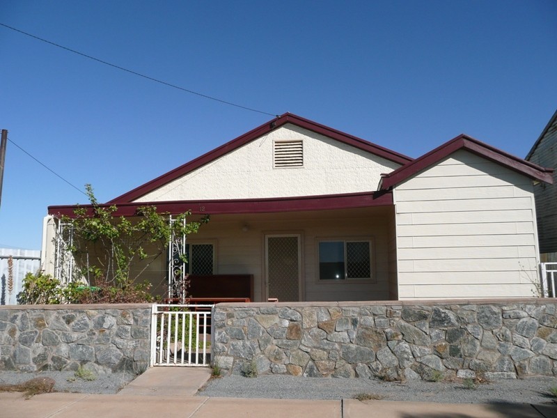 12 Crystal Street, Broken Hill NSW 2880