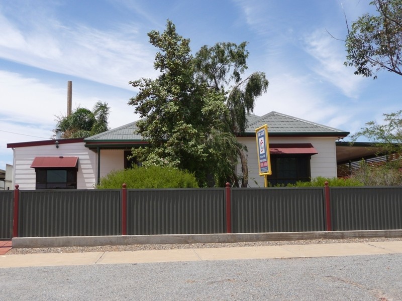 671 William Street, Broken Hill NSW 2880