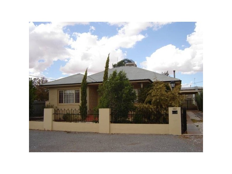 382 Kaolin Street, Broken Hill NSW 2880