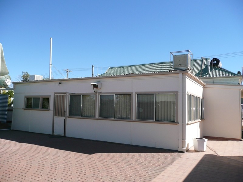 130 Buck Street, Broken Hill NSW 2880
