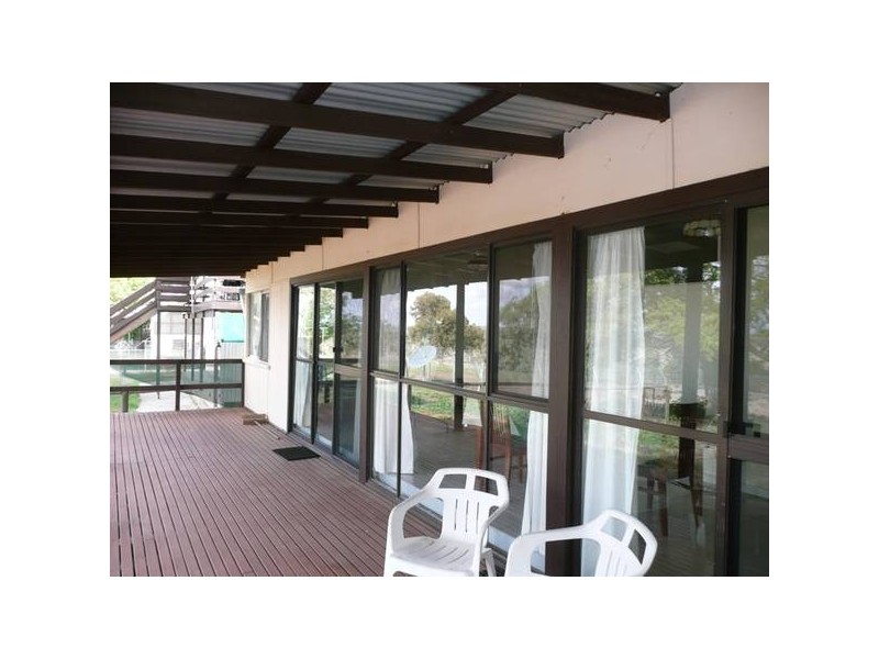 1 Kingfisher Avenue, Sunset Strip, Menindee NSW 2879