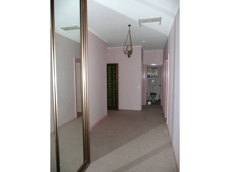 10 Albert Morris Avenue, Broken Hill NSW 2880