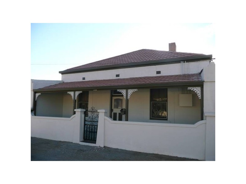 208 Rowe Street, Broken Hill NSW 2880