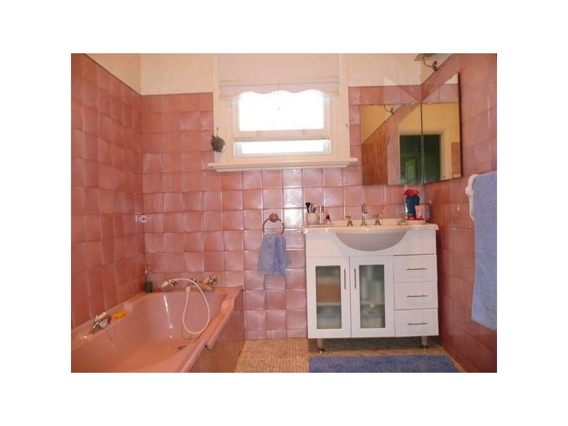80 Eyre Street, Broken Hill NSW 2880