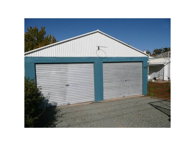 80 Eyre Street, Broken Hill NSW 2880