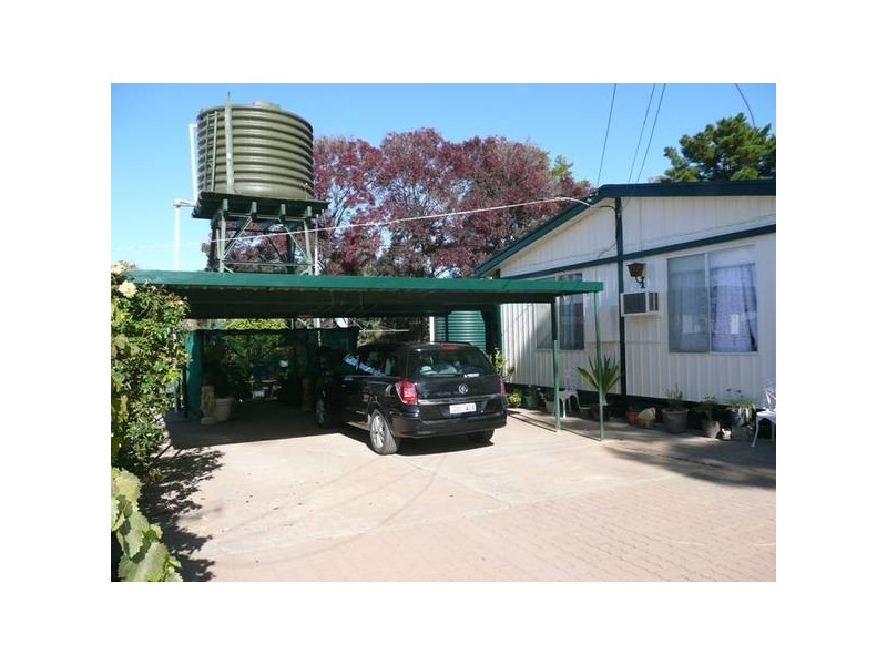 1 Wentworth Road, Menindee NSW 2879