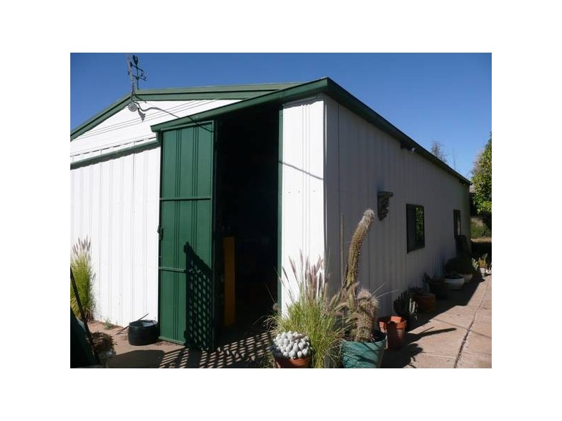 1 Wentworth Road, Menindee NSW 2879