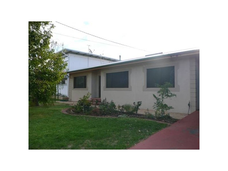10 Albert Morris Avenue, Broken Hill NSW 2880