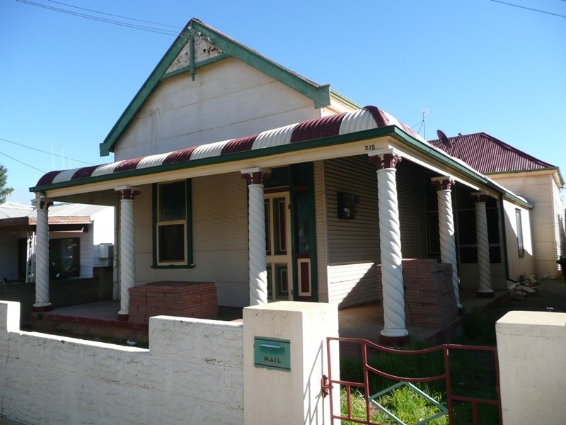 212 Cornish Street, Broken Hill NSW 2880