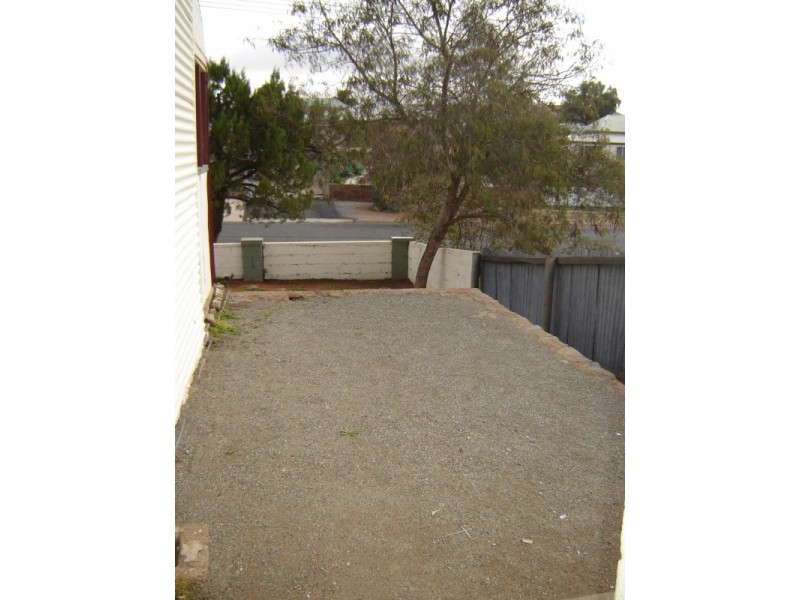 325 Hebbard Street, Broken Hill NSW 2880