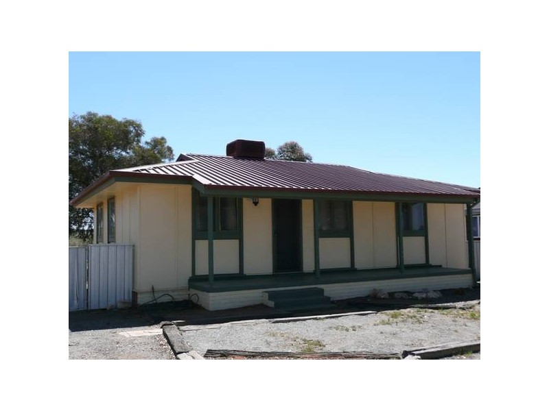 676 McGowen Street, Broken Hill NSW 2880