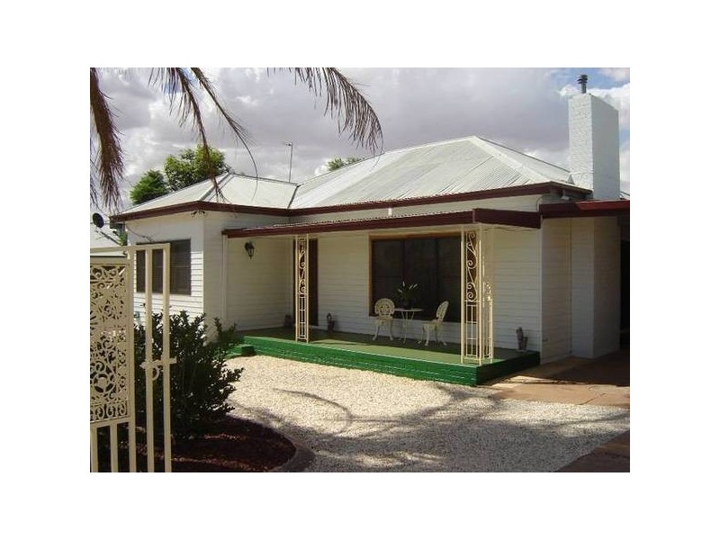 6 Rockwell Street, Broken Hill NSW 2880