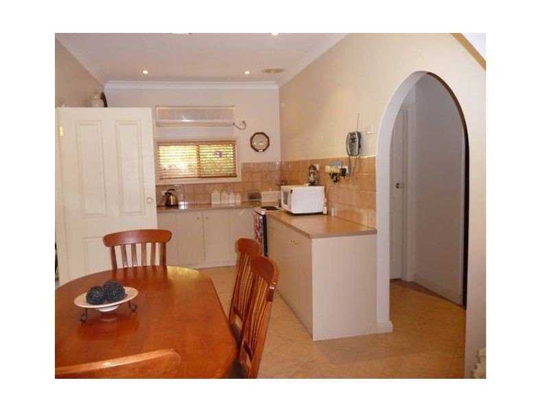 6 Dundas Avenue, Broken Hill NSW 2880