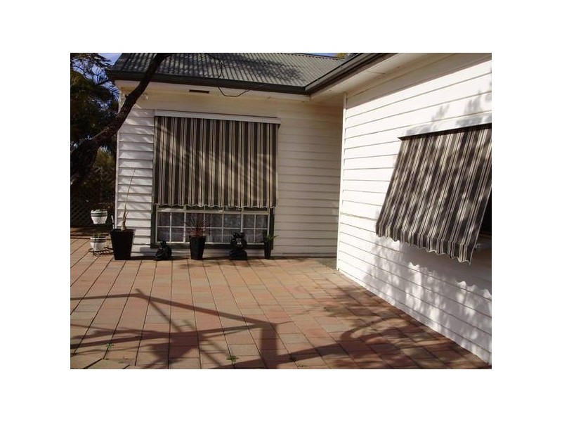 111 Knox Street, Broken Hill NSW 2880