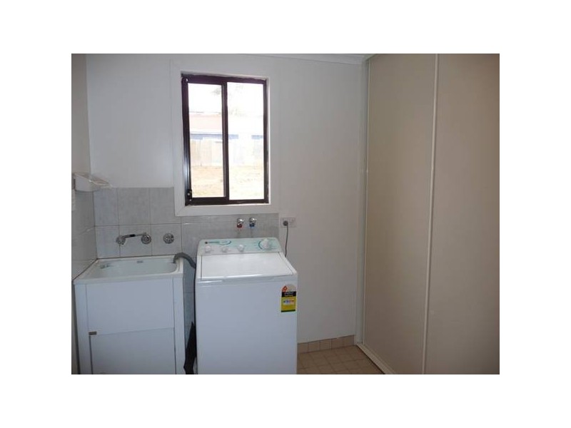 293-295 KAOLIN STREET, Broken Hill NSW 2880