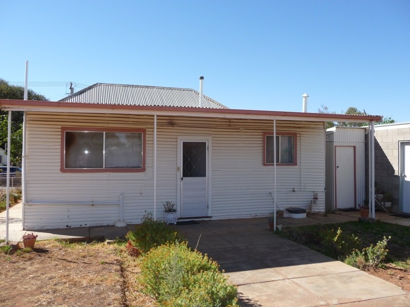 210 Pell Lane, Broken Hill NSW 2880