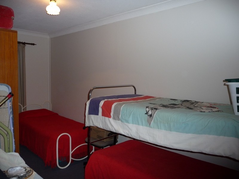 38 Lakeview Avenue, Menindee NSW 2879