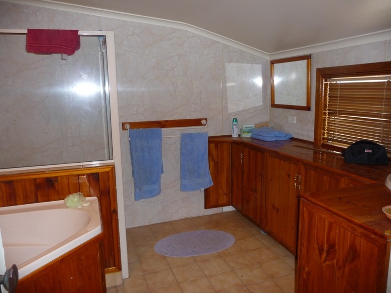 406 Mica Street, Broken Hill NSW 2880