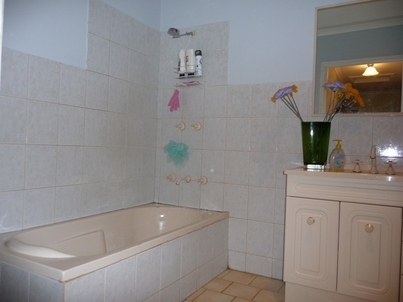 293-295 Kaolin Street, Broken Hill NSW 2880